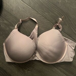 Torrid Women's Bra in Light Pink